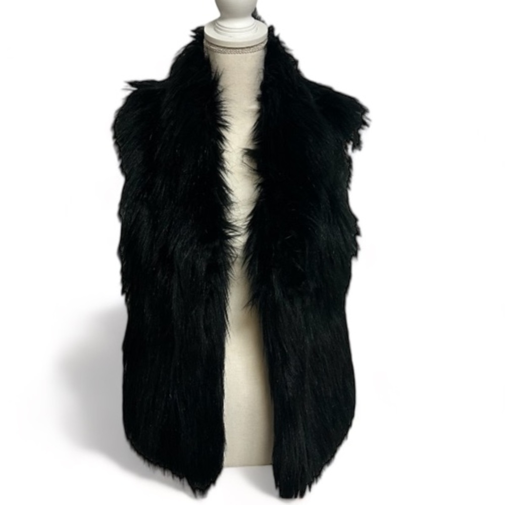 Ci Sono Faux Fur Black Vest Ladies Size Medium EUC WORN ONCE
